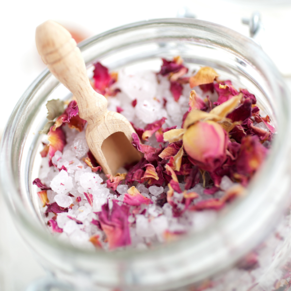 Rose Petals Bath Salt for Relaxation & Stress Relief (100g)